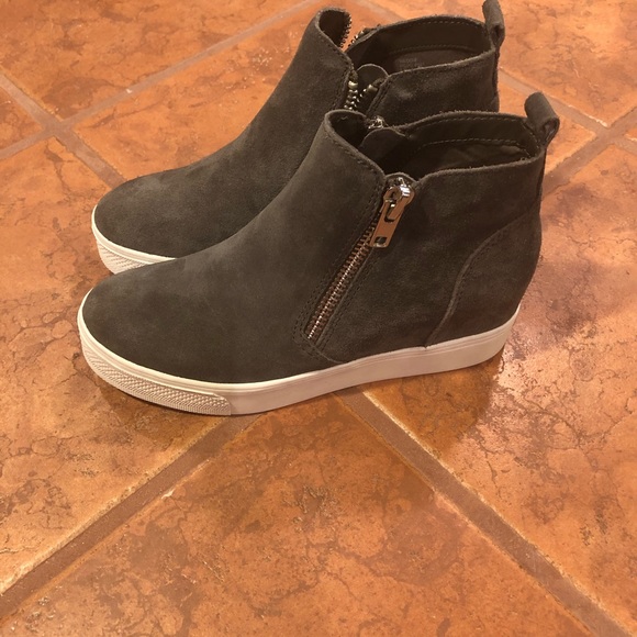 BRAND NEW Grey Steve Madden Wedgies Size 6/7 - Picture 8 of 8